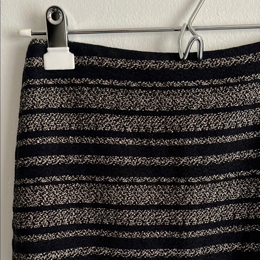 LOFT Elegant Navy Blue & Cream Striped Pencil Skirt